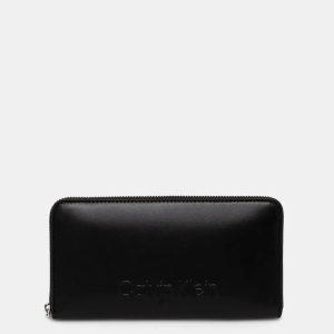 CALVIN KLEIN EMBOSSED LOGO WALLET
