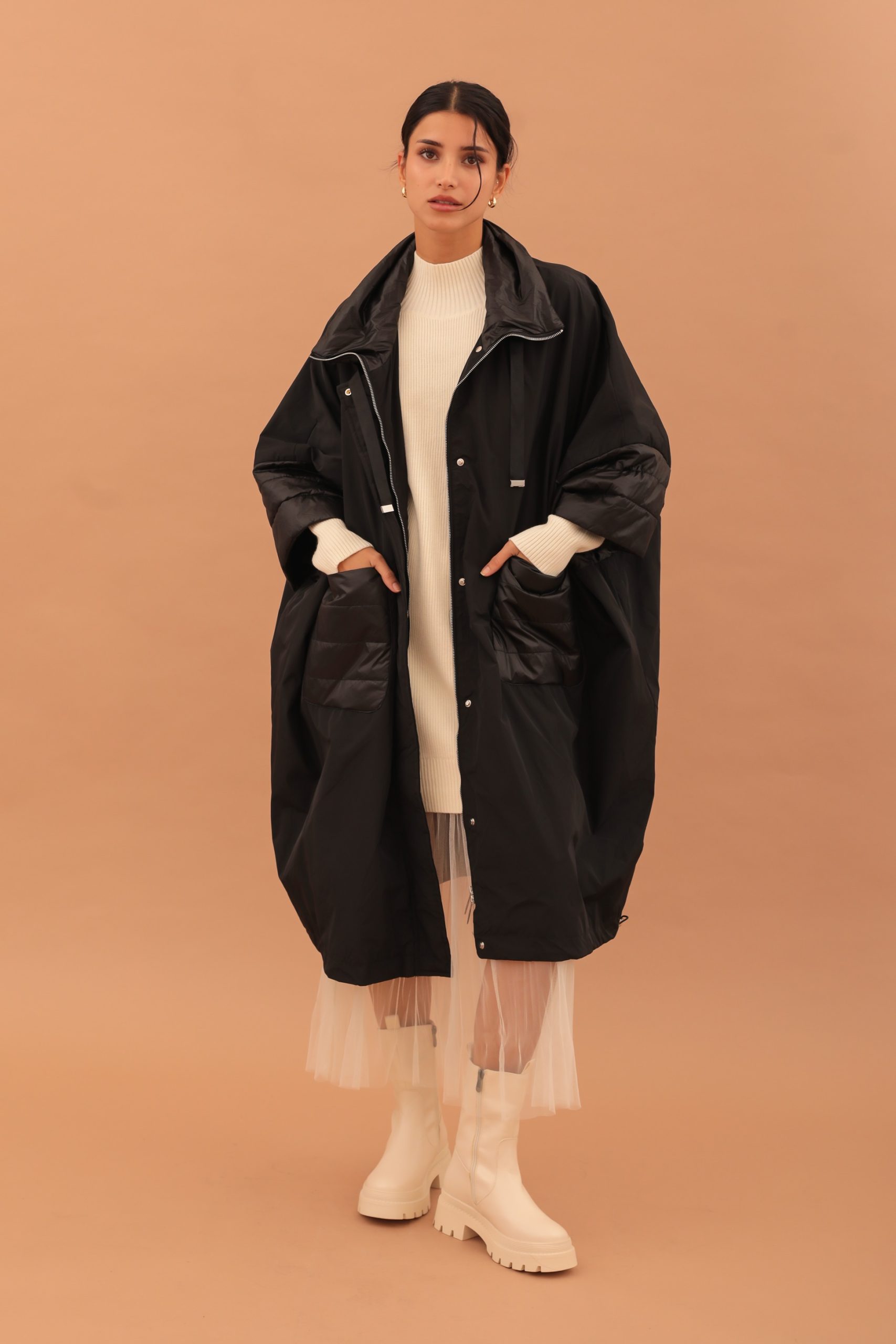 OVERSIZED ZORA COAT - BLACK - Image 5