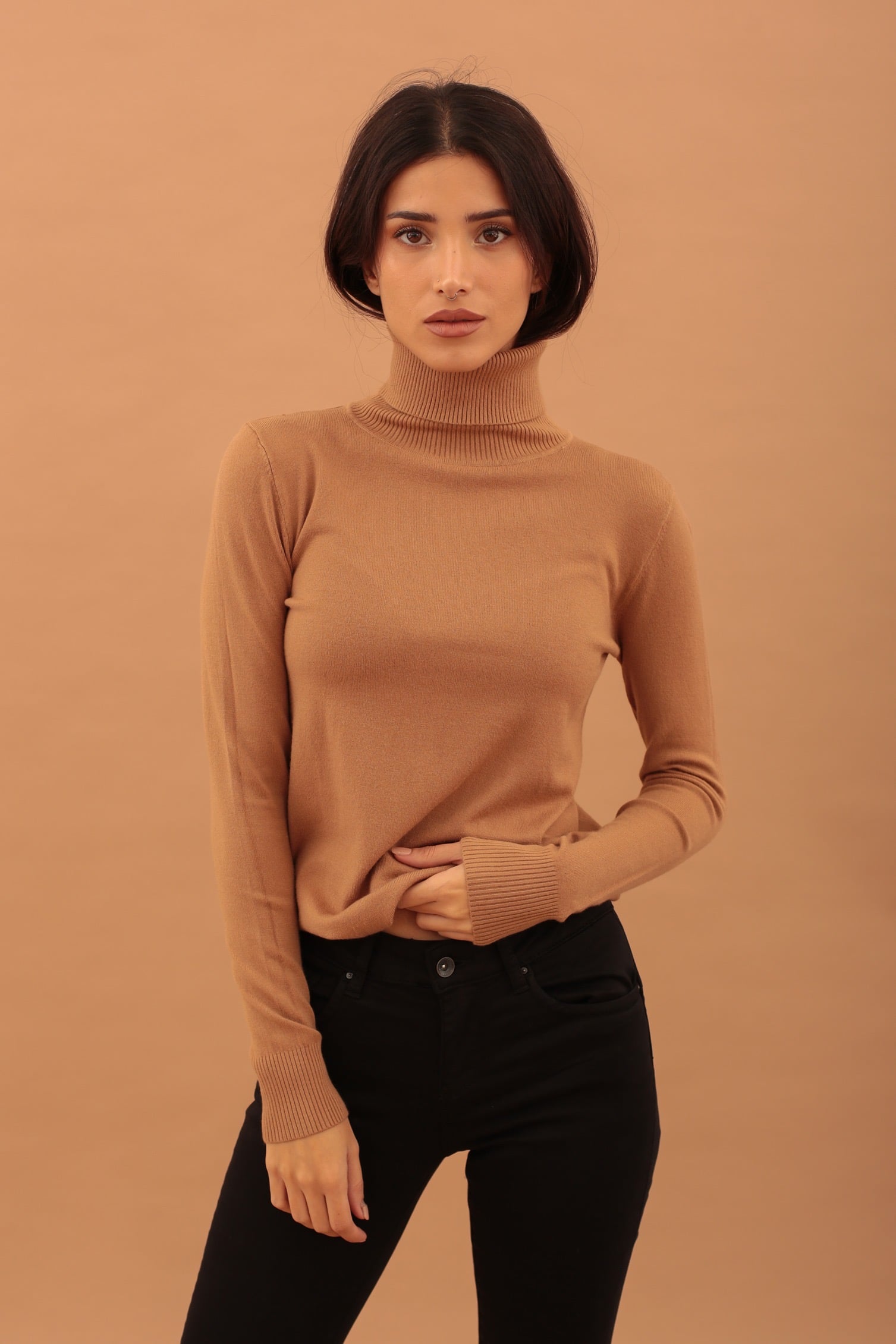 VIVIAN TURTLENECK KNIT - CAMEL