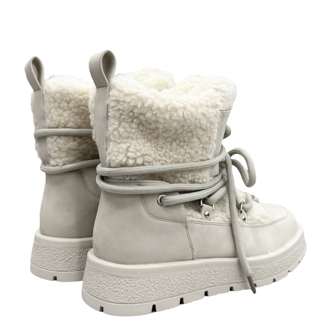 LACED FAUX FUR BOOTIES - CREAM - Image 3