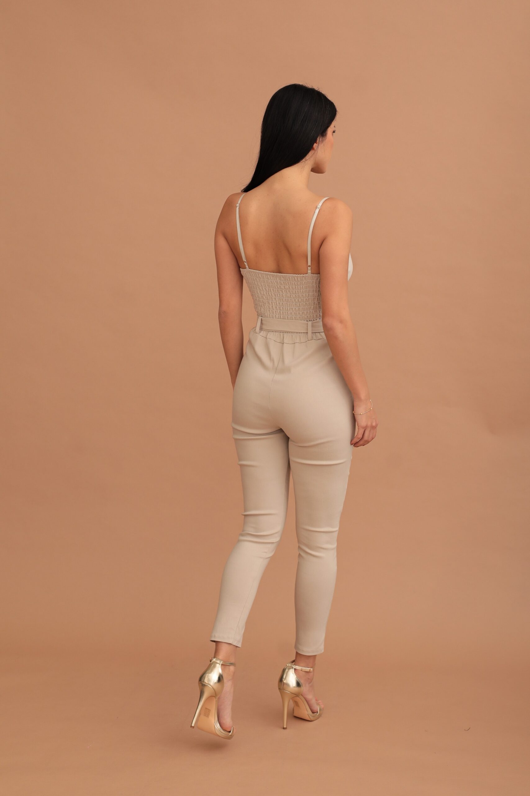 NADIA STRAPPED ELASTIC JUMPSUIT - BEIGE - Image 3