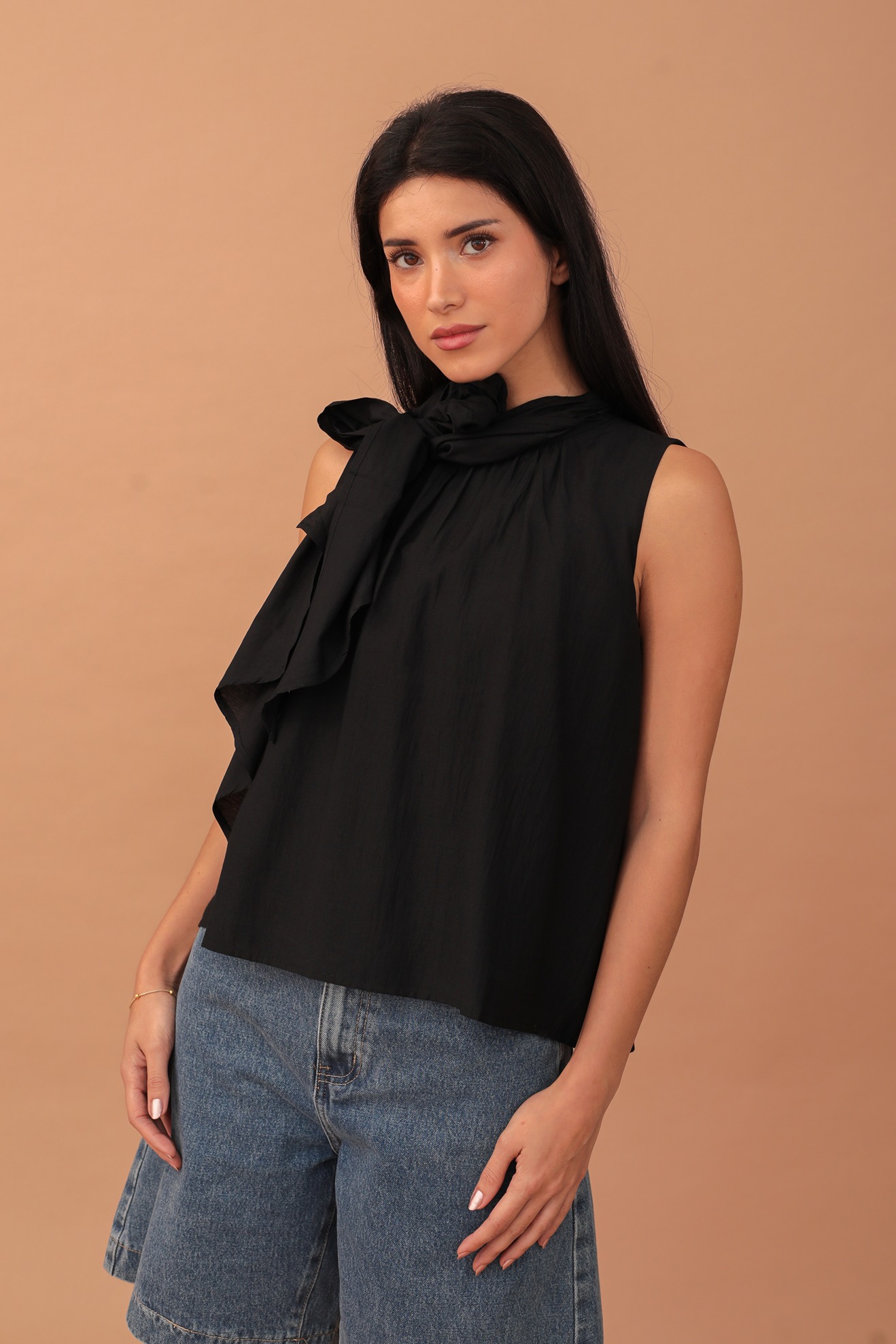 ELIZA BOW-TIE BLOUSE - BLACK - Image 4