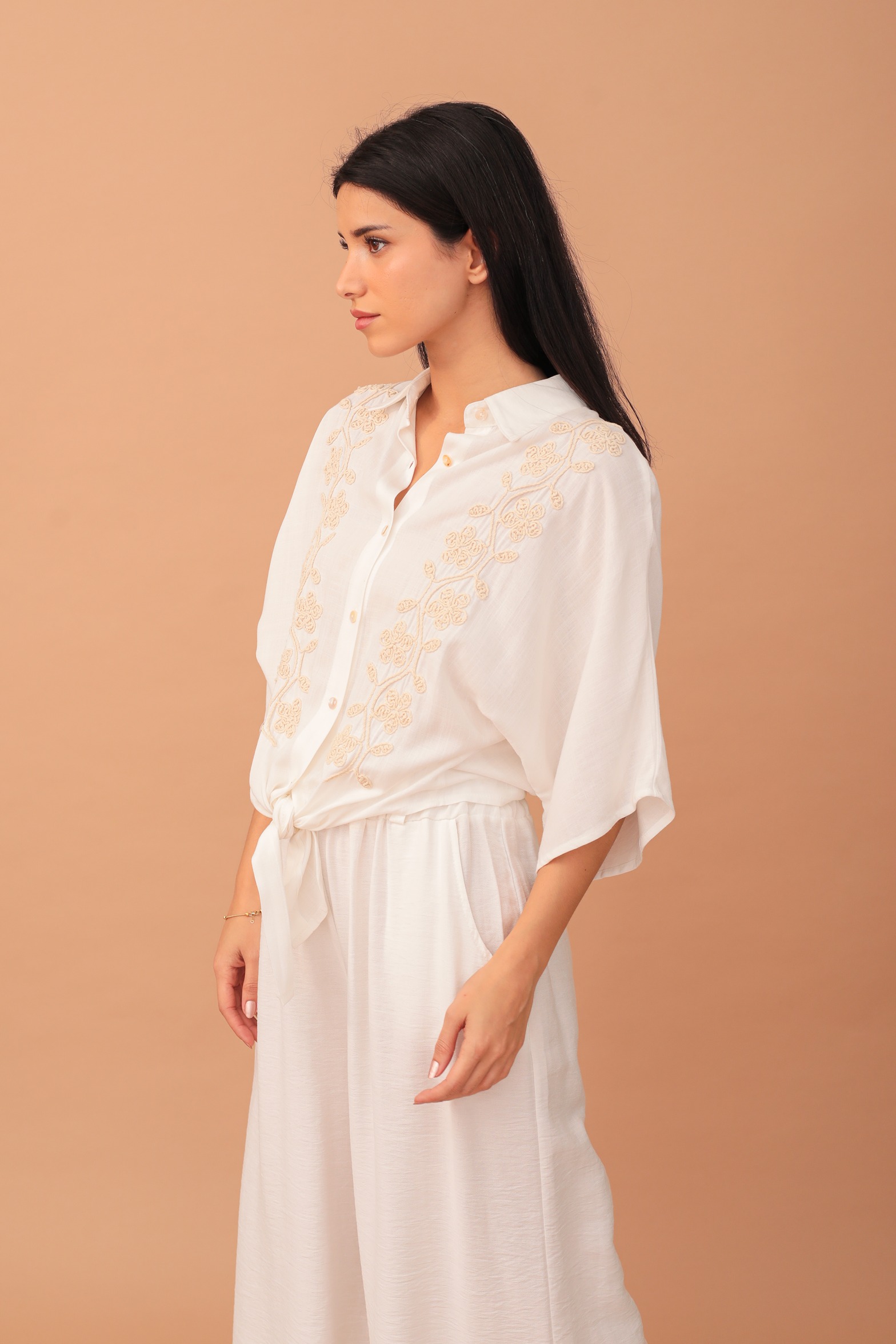 FLORAL EMBROIDERED WRAP SHIRT - WHITE - Image 3