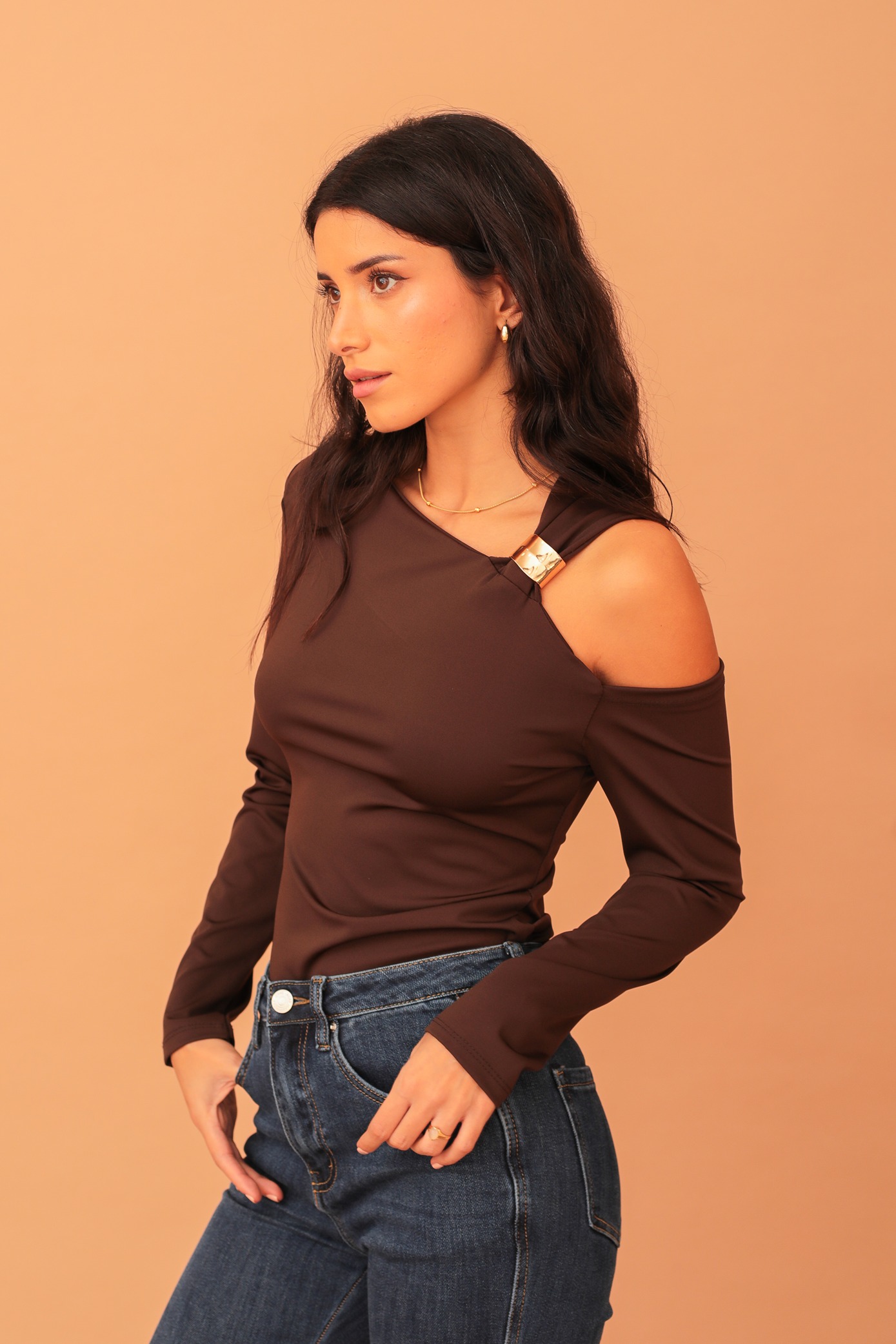 PENELOPE SHOULDER CUT-OUT BLOUSE - BROWN - Image 2