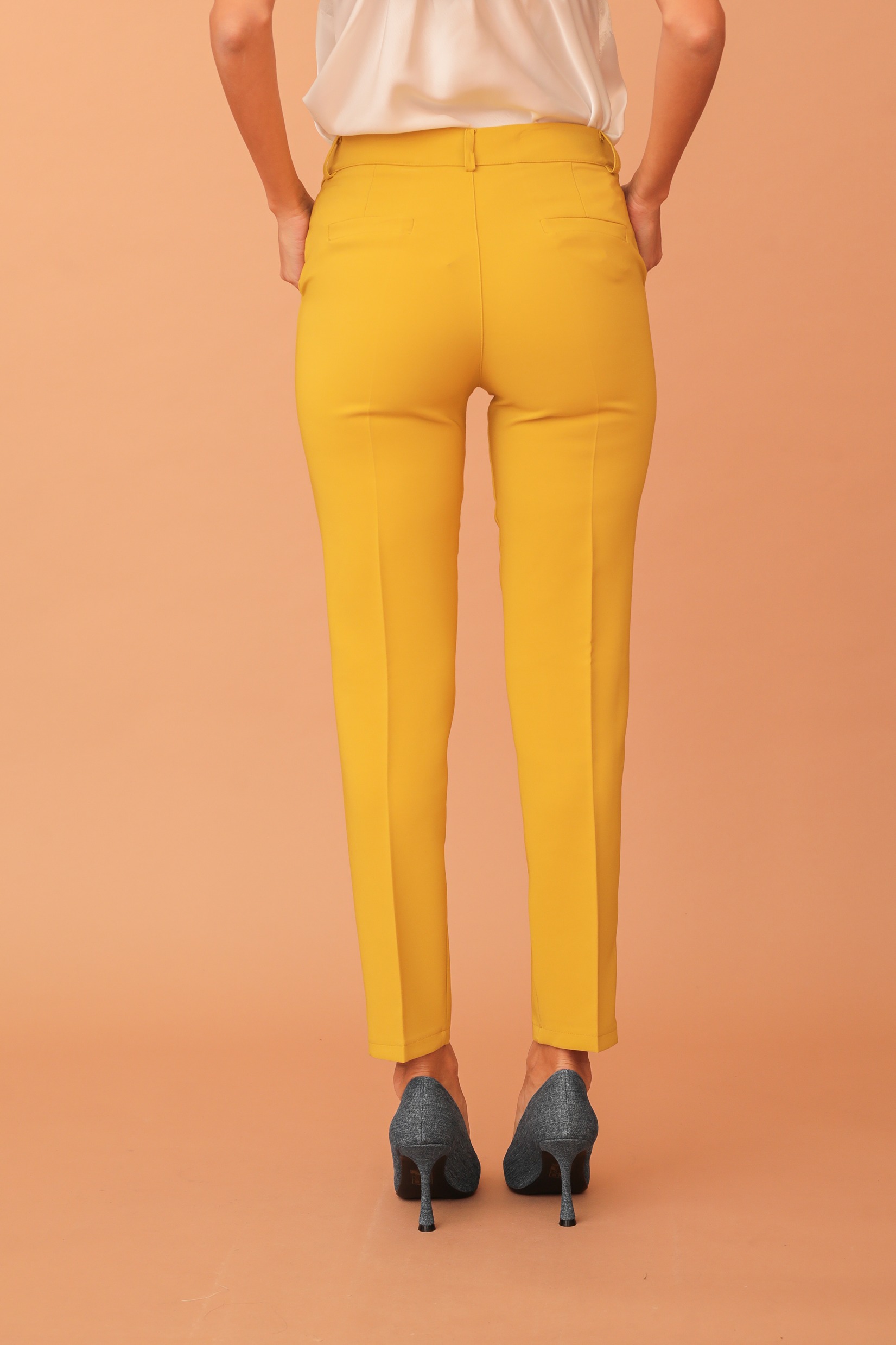 VICTORIA CIGARETTE TROUSERS - MUSTARD - Image 2