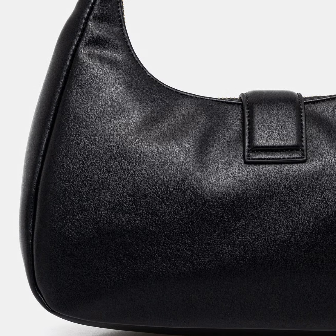 JUST CAVALLI MOON SHAPE WOVEN BAG - BLACK - Image 4