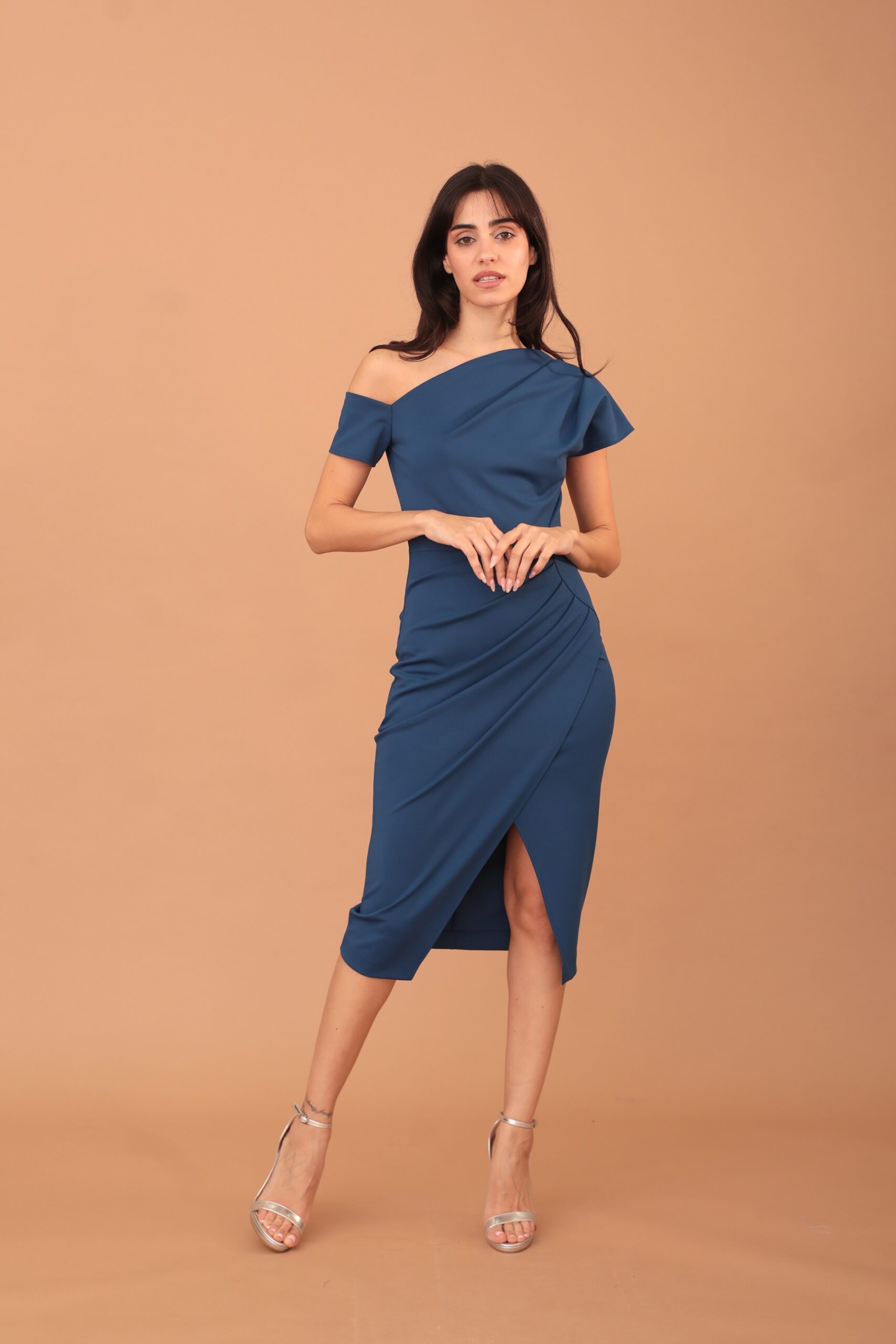 RINASCIMENTO SINGLE SLEEVE DRESS - BLUE - Image 5