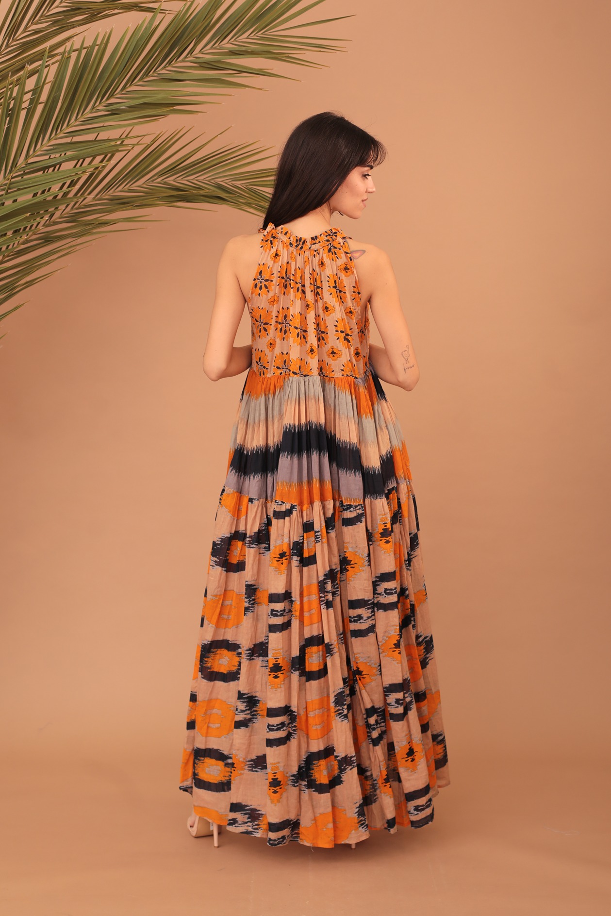 REIKA SLEEVELESS DRESS - Image 2