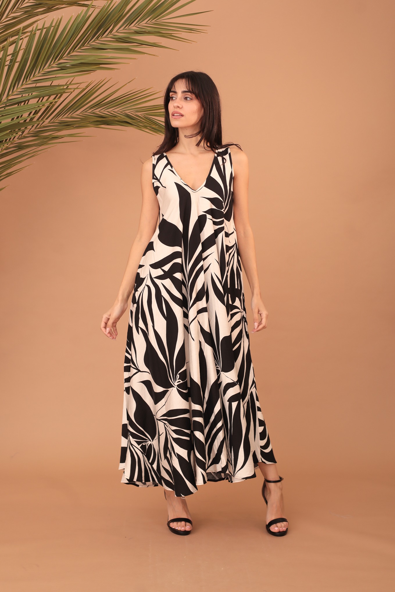 LYRA DRESS - BLACK - Image 4