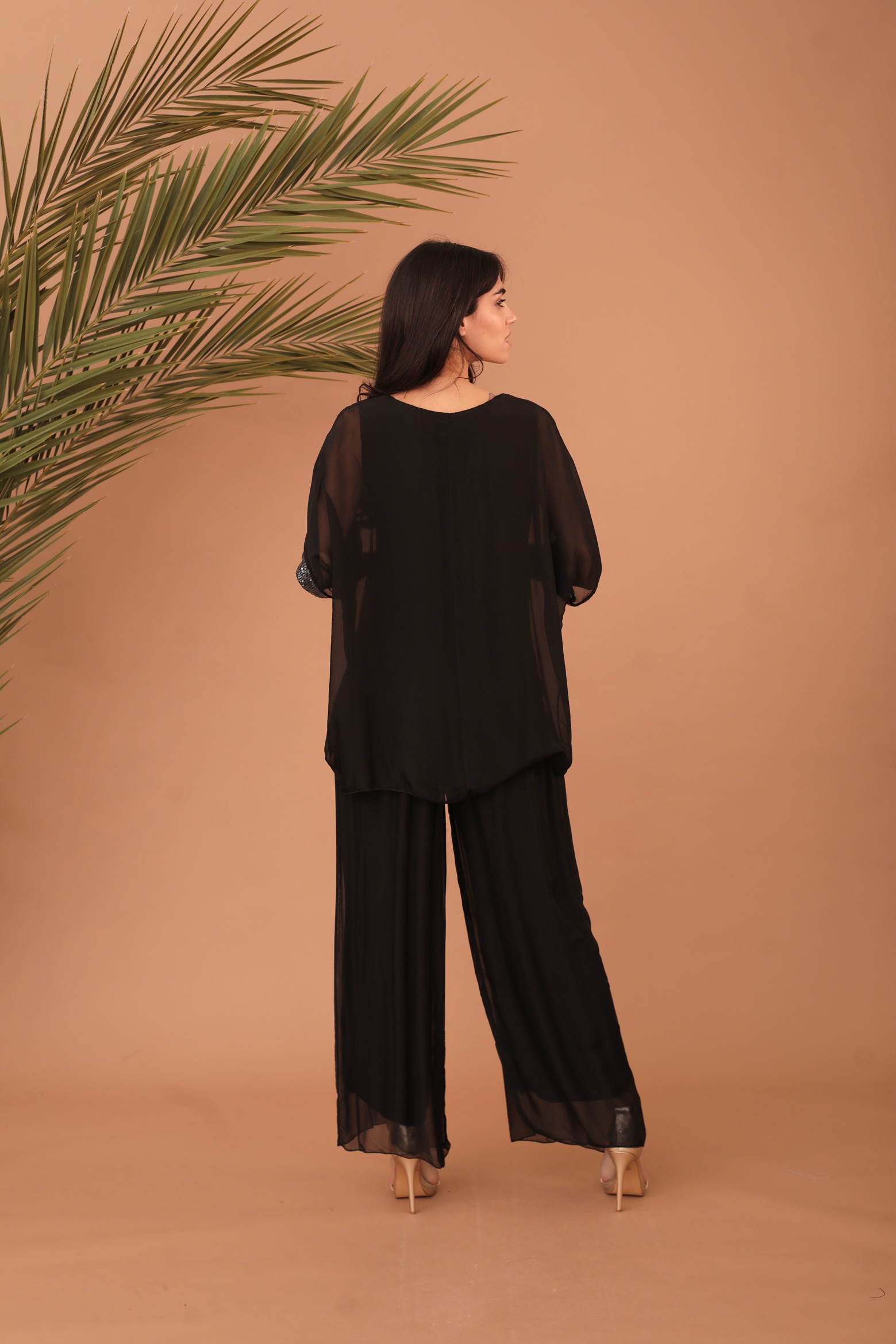 SILK WIDE TROUSERS - BLACK - Image 5