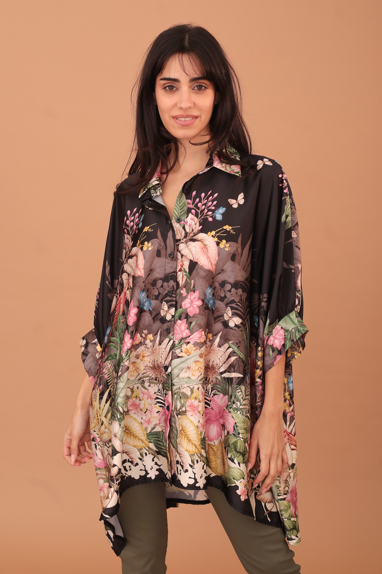 PARROT OVERSIZED SATIN BLOUSE - Image 4