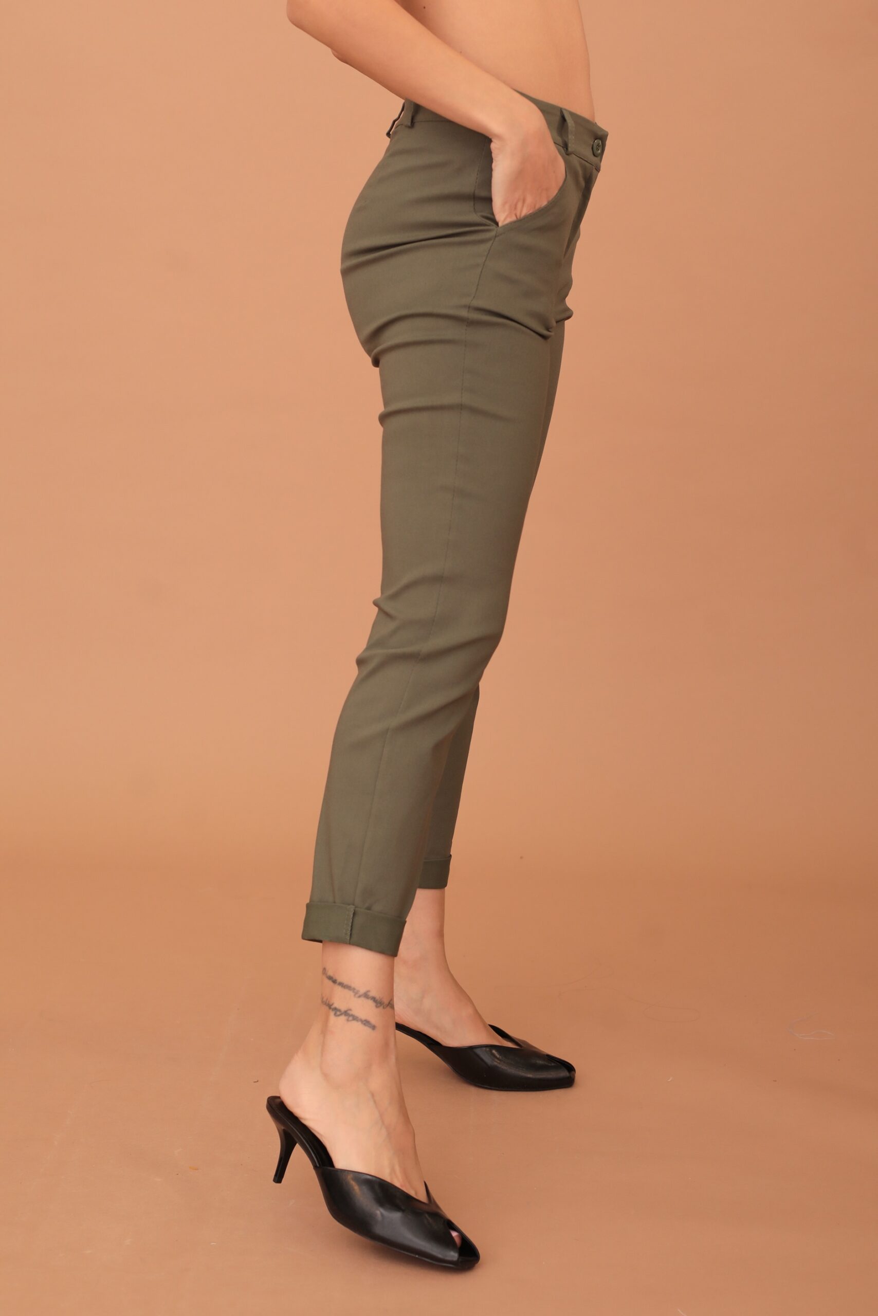 VIVIAN COTTON ELASTIC TROUSERS - KHAKI - Image 3