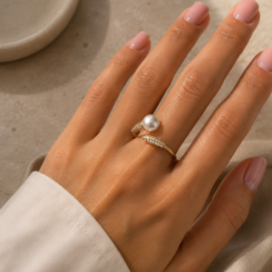 PEARL RING WITH MICRO CRYSTAL SIDES