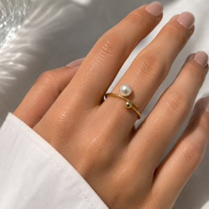 PEARL ADJUSTABLE RING