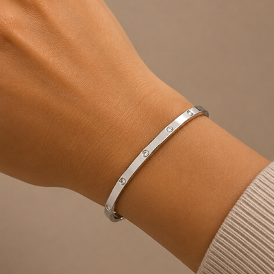 CRYSTAL SPACED BRACELET - SILVER COLOR