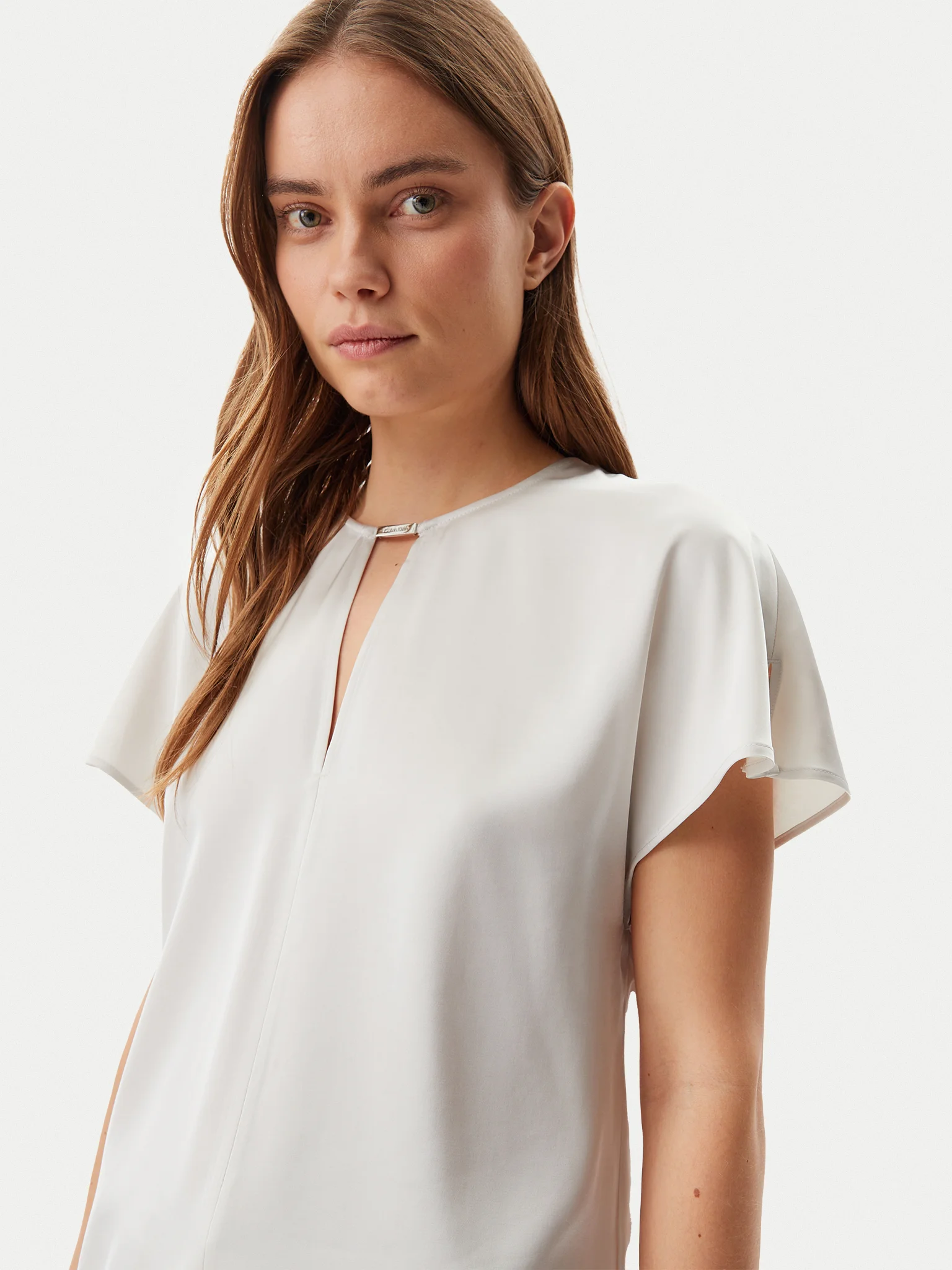 CALVIN KLEIN SLEEVED SATIN FEEL TOP - WHITE - Image 3