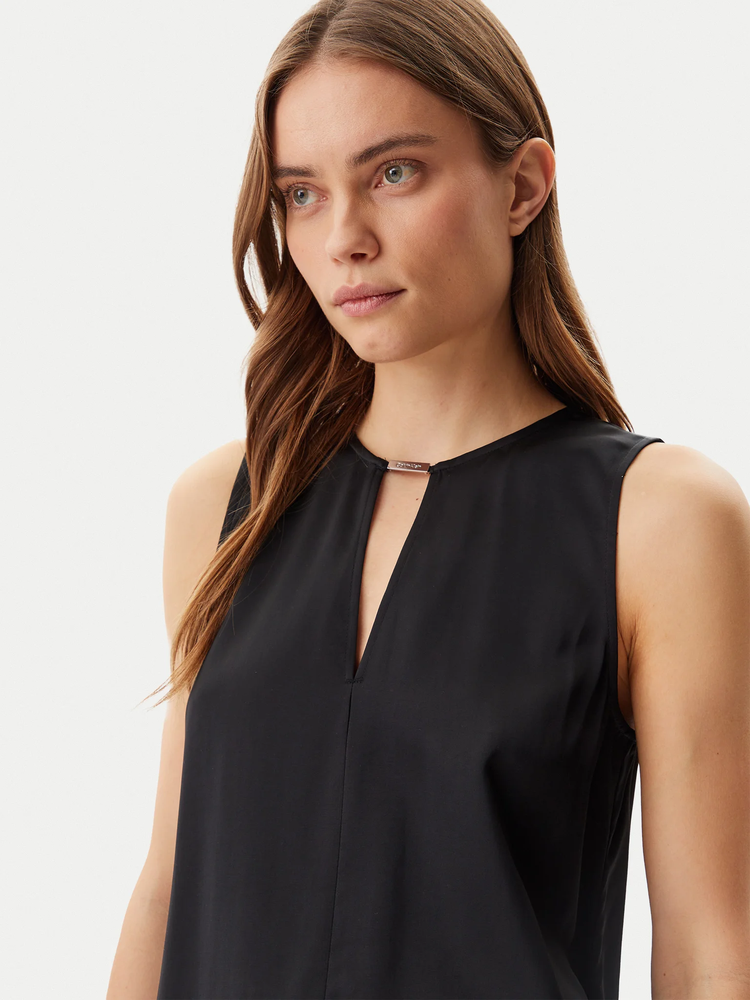 CALVIN KLEIN SLEEVELESS SATIN FEEL TOP - BLACK - Image 4