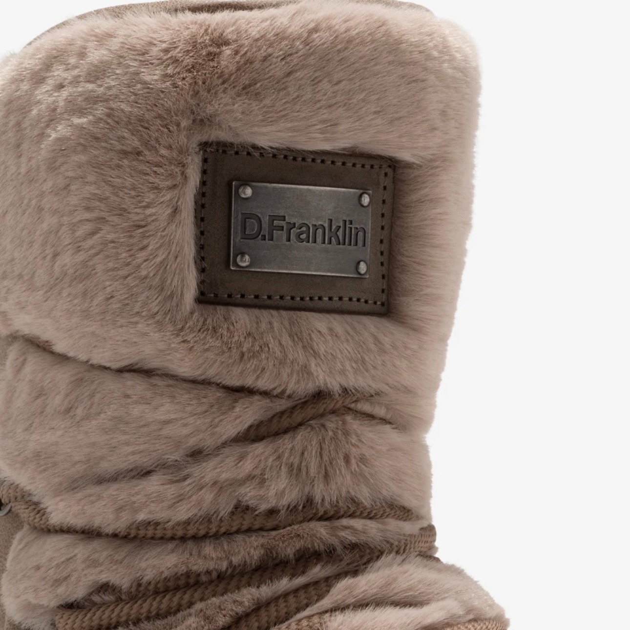 FLAT HIGH RISE FUR-LAYERED BOOTIES - Image 3
