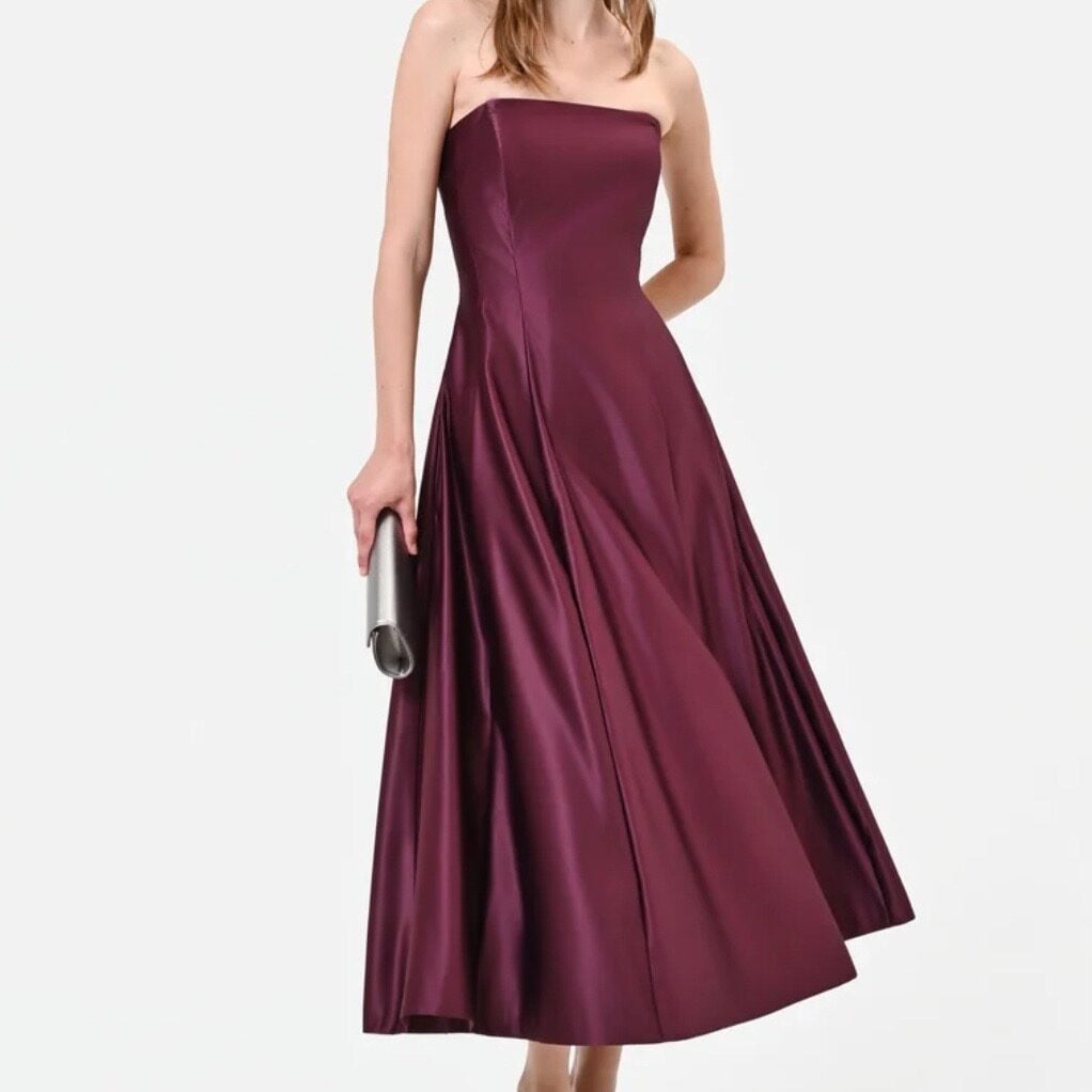 GARMIN BORDEAUX GOWN